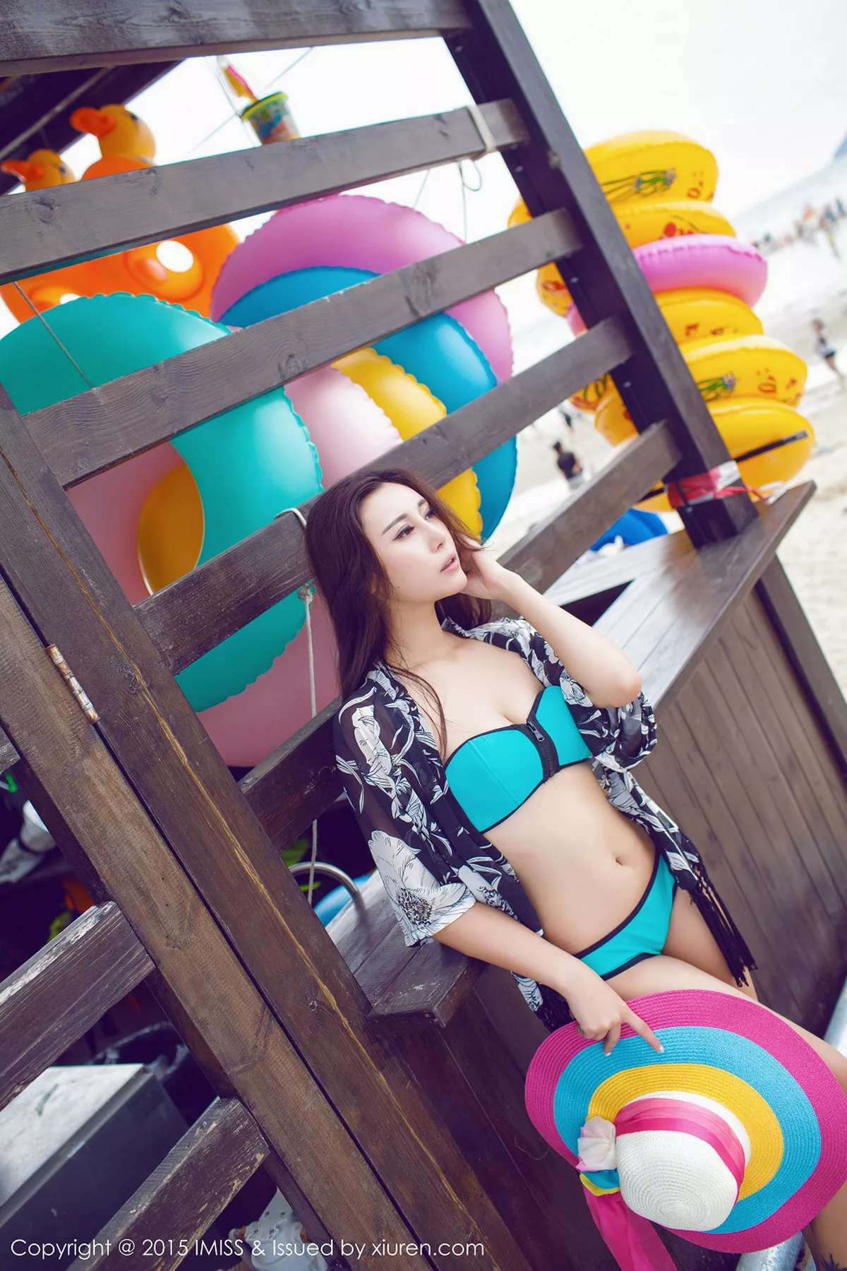 [Imiss爱蜜社]第014期乐乐Mango写真 [50P]-001