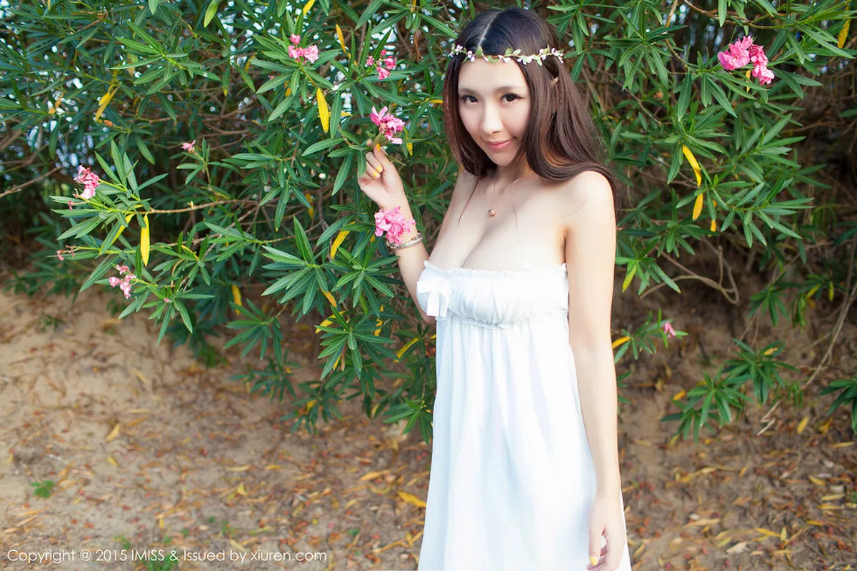[Imiss爱蜜社]第001期晓茜写真 [71P]-054