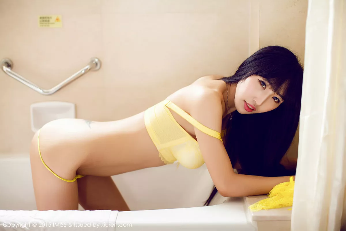 [Imiss爱蜜社]第006期石心琪写真 [52P]-025