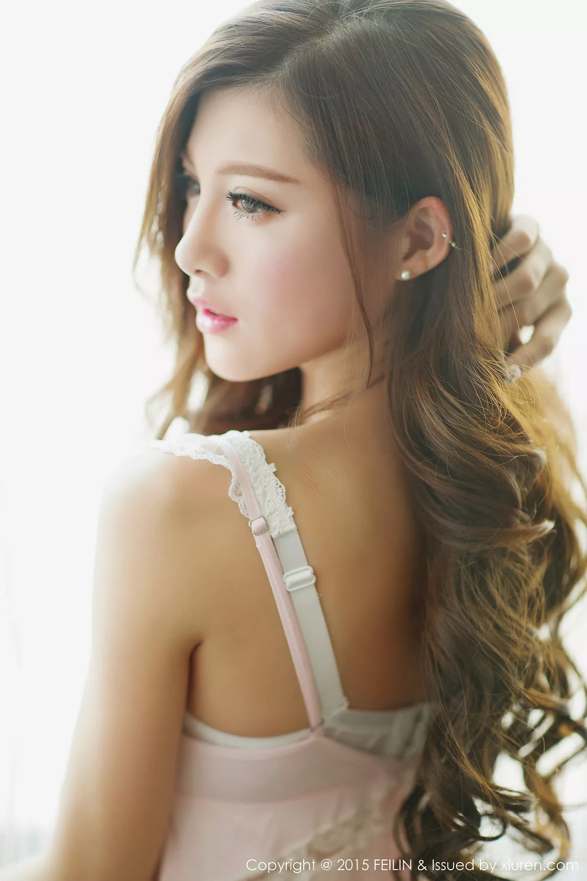 [FeiLin嗲囡囡]第001期奶茶-Emily写真 [50P]-008