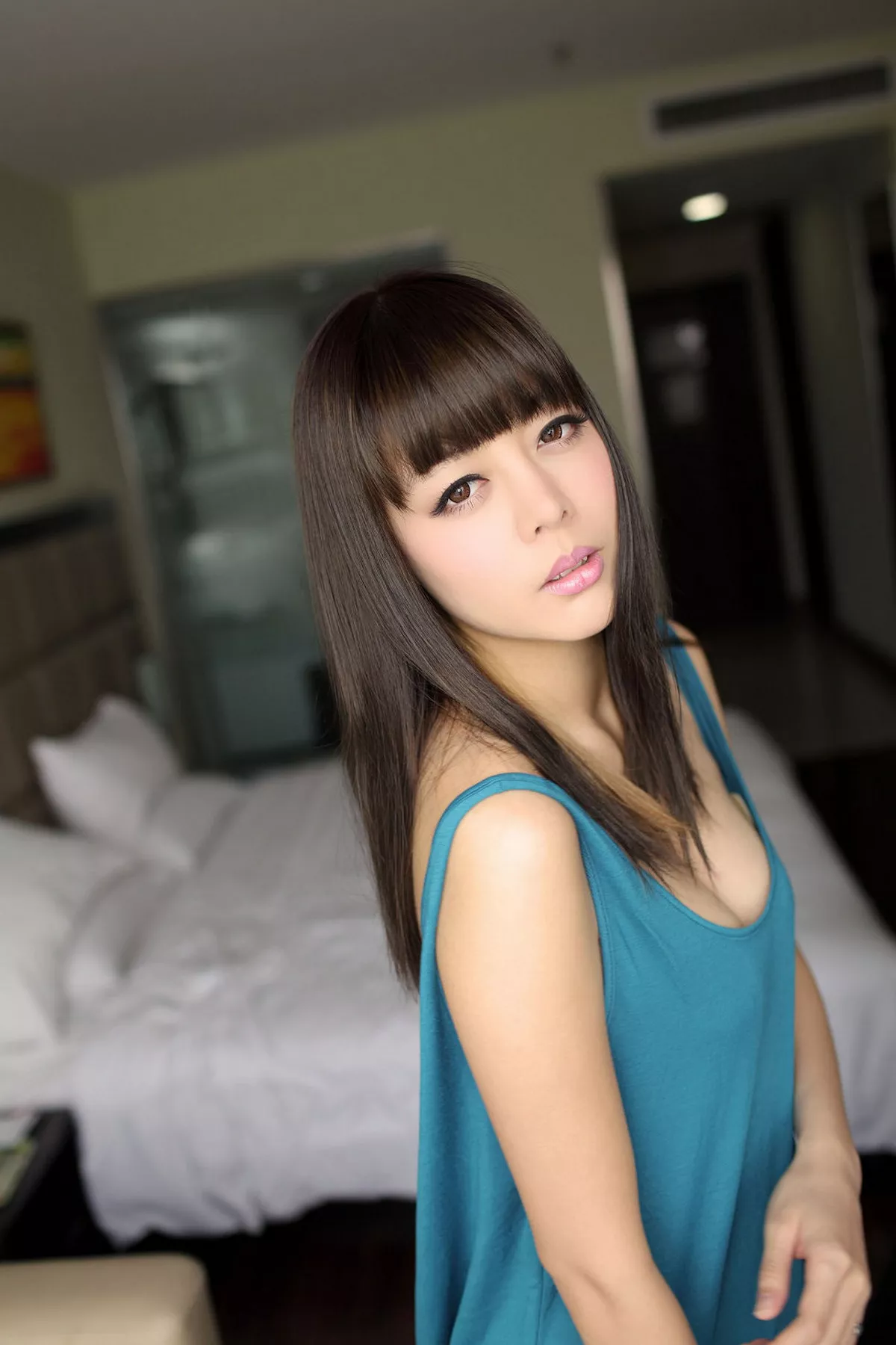 [XiuRen秀人网]第001期Viki写真 [86P]-073
