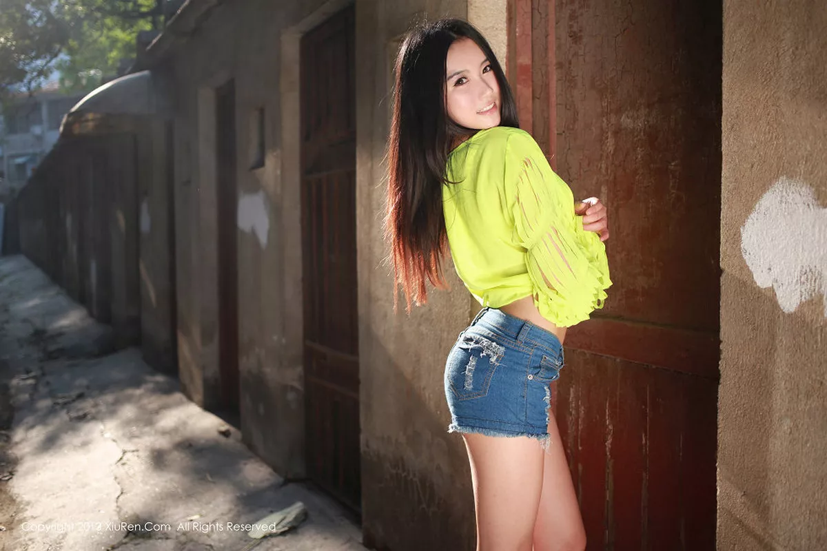 [XiuRen秀人网]第017期MOON嘉依写真 [80P]-033