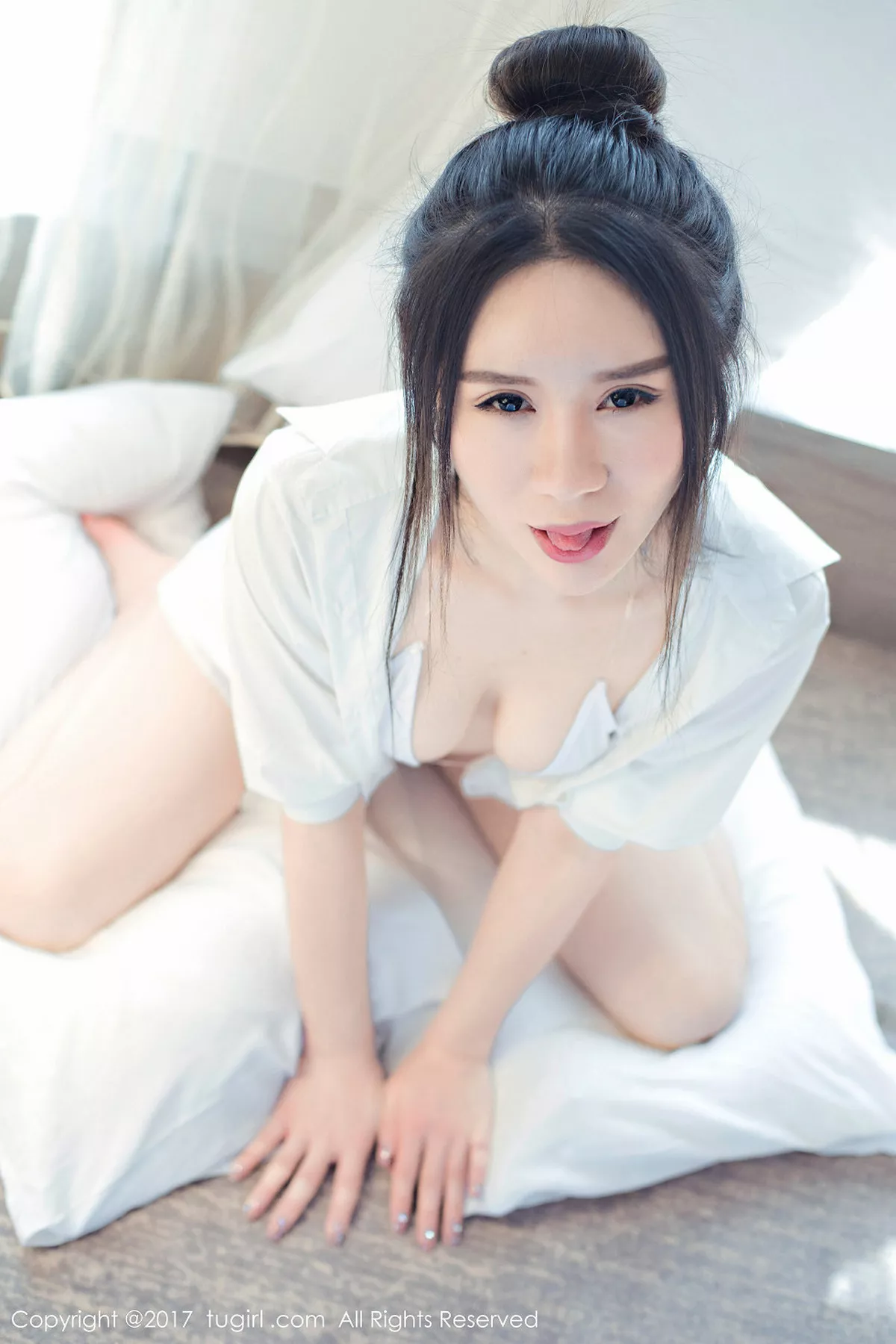 [XiuRen秀人网]第715期欧阳若依写真 [55P]-021