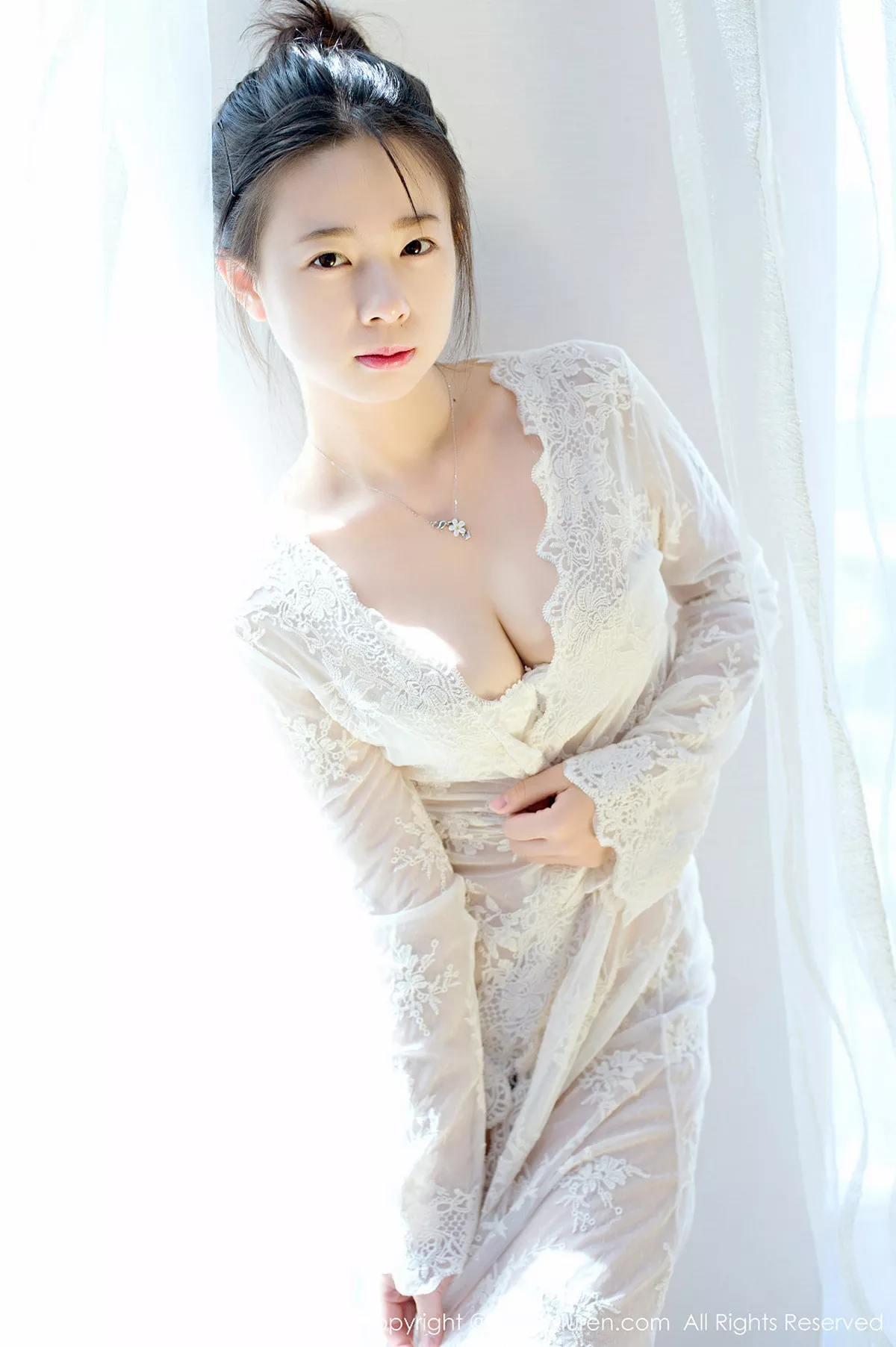 [XiuRen秀人网]第641期草莓zz写真 [64P]-061