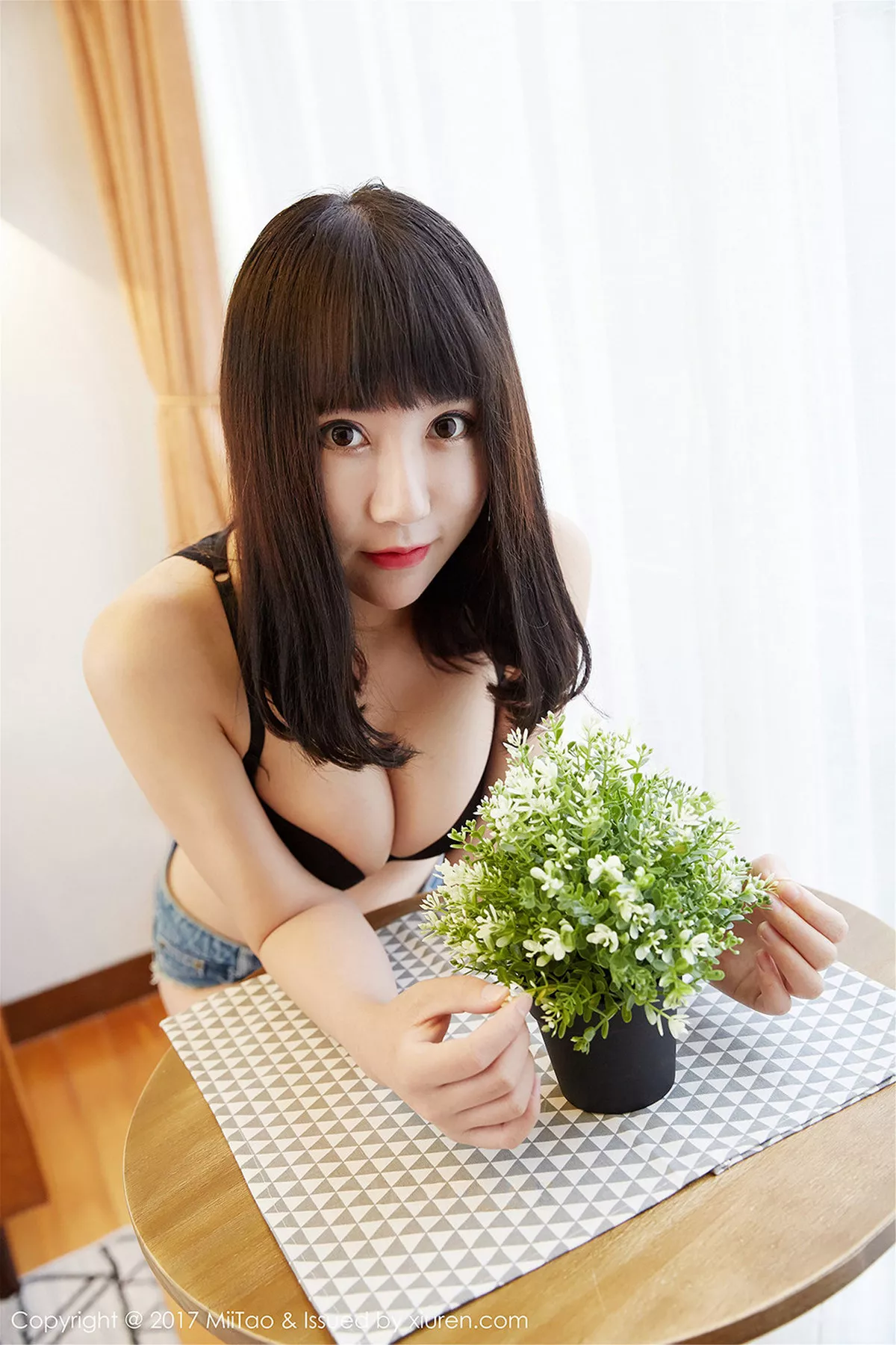 [MiiTao蜜桃社]第067期雪碧写真 [57P]-042