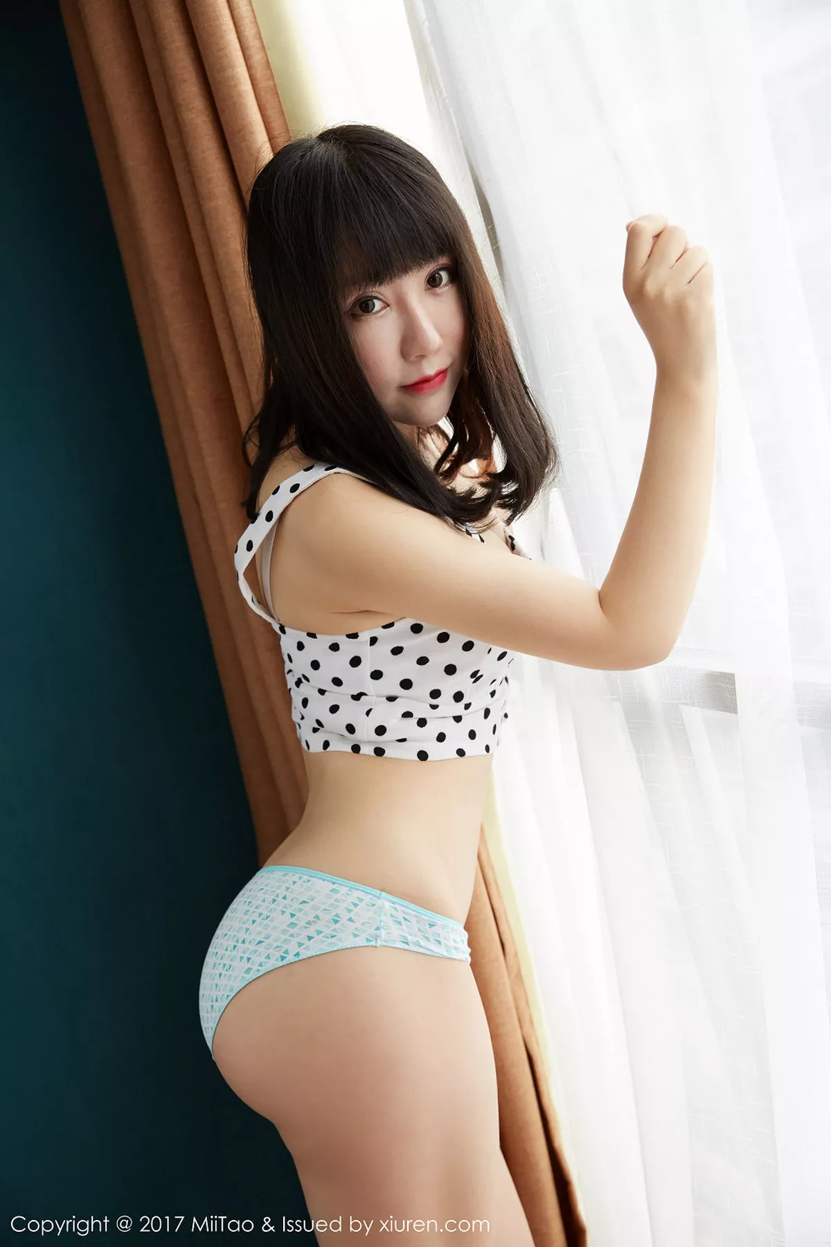 [MiiTao蜜桃社]第068期雪碧写真 [51P]-011