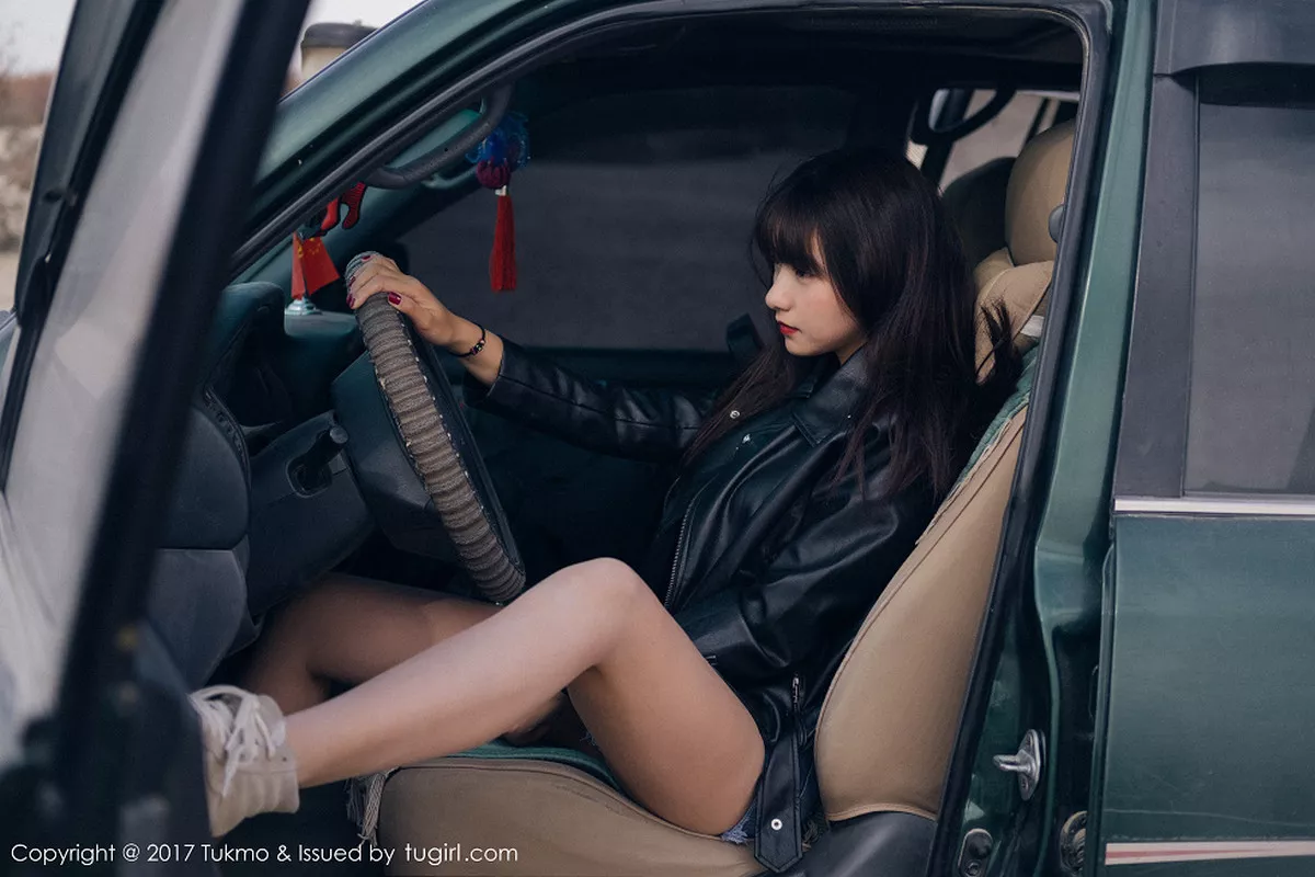 [BoLoli兔几盟]第100期球球写真 [52P]-001