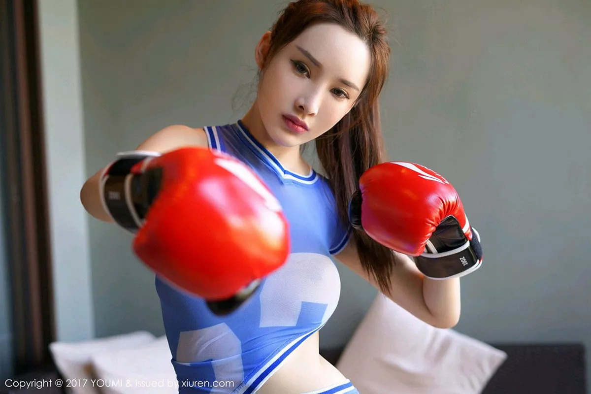 [YouMi尤蜜荟]第059期土肥圆矮挫穷写真 [44P]-031