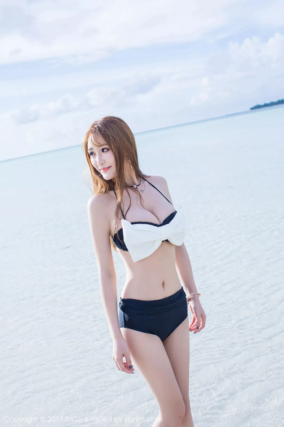 [Imiss爱蜜社]第179期妤薇Vivian写真 [42P]-004