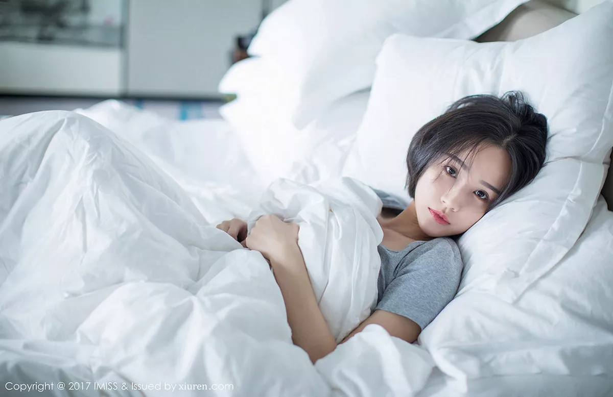 [Imiss爱蜜社]第178期Livia写真 [49P]-001