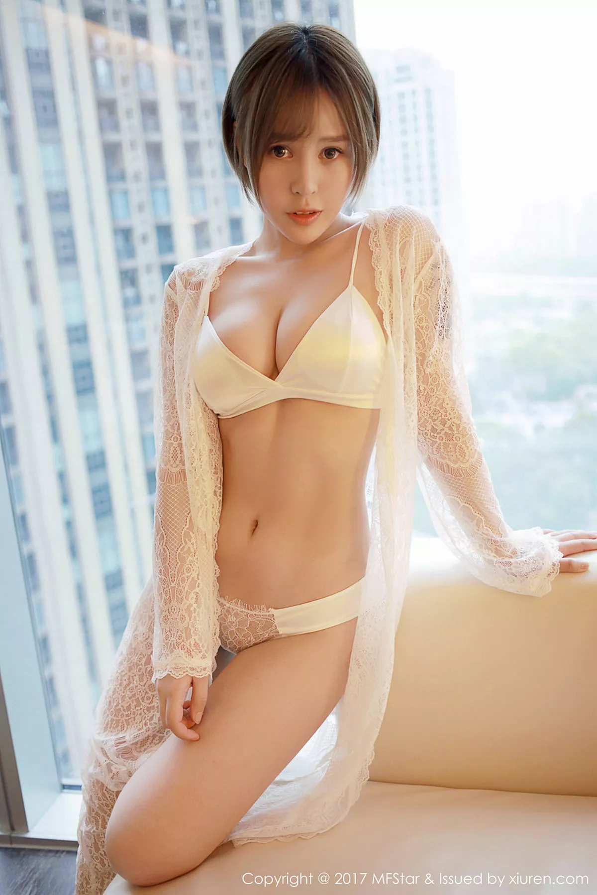 [MFStar模范学院]第099期Evelyn艾莉写真 [41P]-024