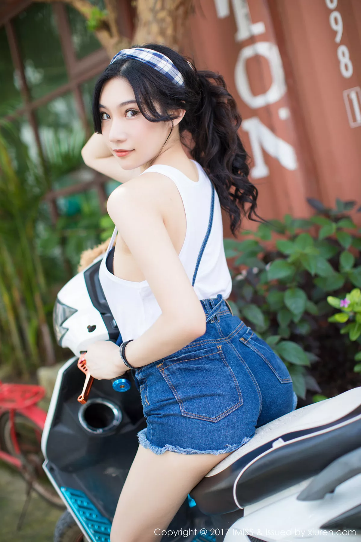[Imiss爱蜜社]第180期小狐狸写真 [46P]-015