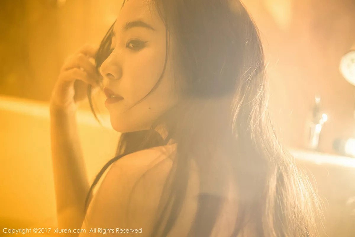 [XiuRen秀人网]第823期吃白菜的vi菜菜写真 [48P]-040