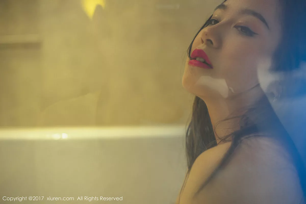 [XiuRen秀人网]第823期吃白菜的vi菜菜写真 [48P]-042