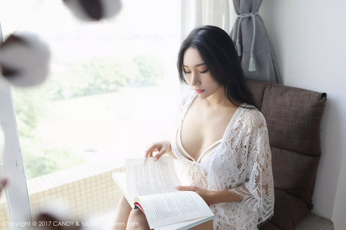 [Candy糖果画报]第045期小狐狸写真 [63P]-002