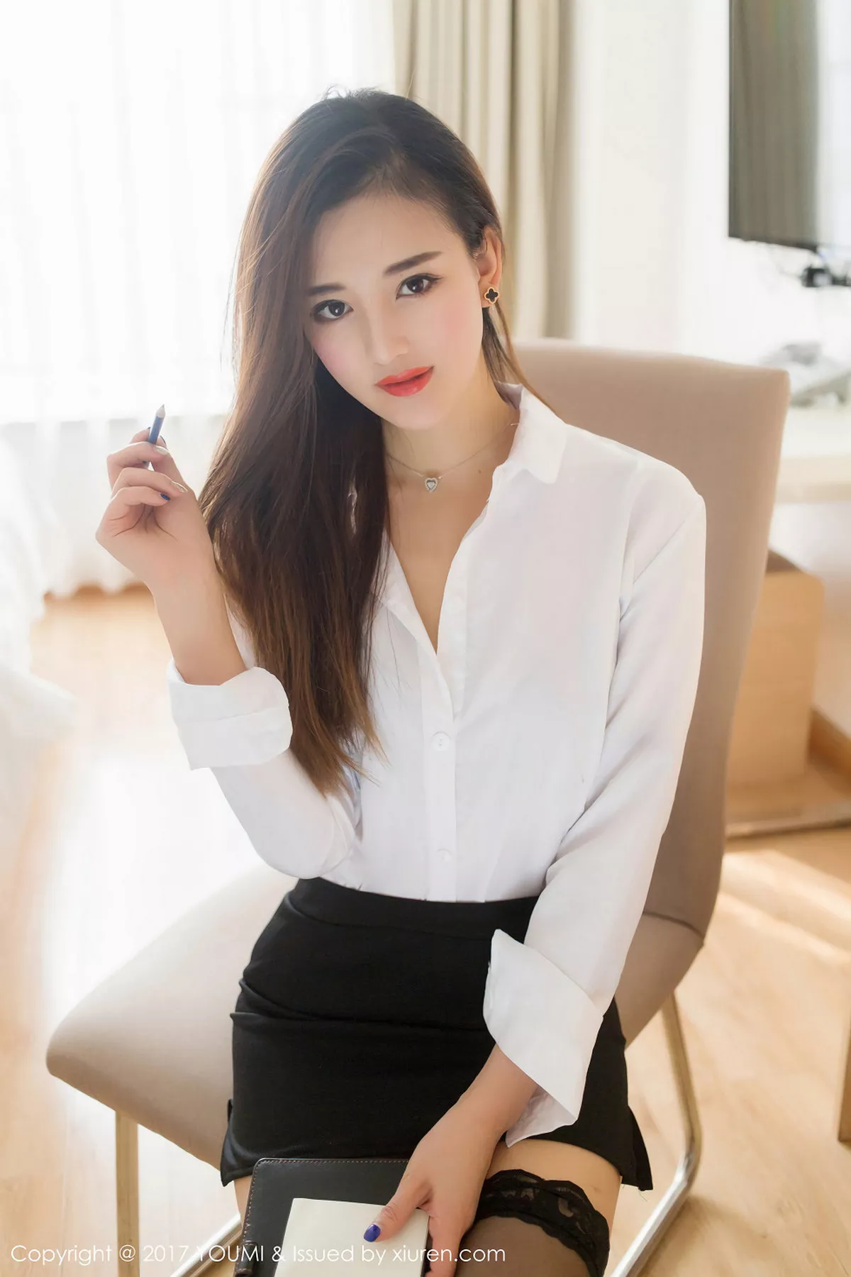 [YouMi尤蜜荟]第087期娜娜TINA写真 [40P]-009