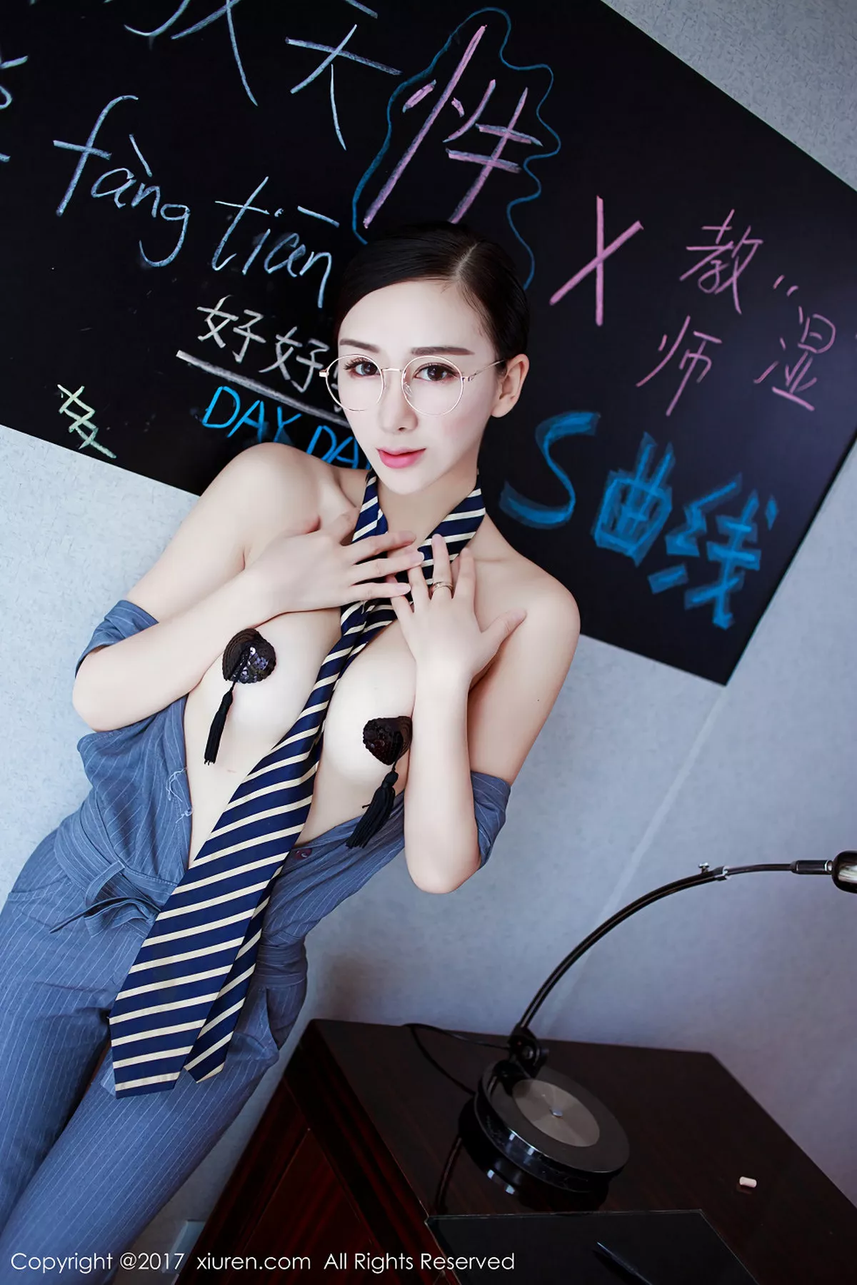 [XiuRen秀人网]第852期邹晶晶写真 [50P]-036