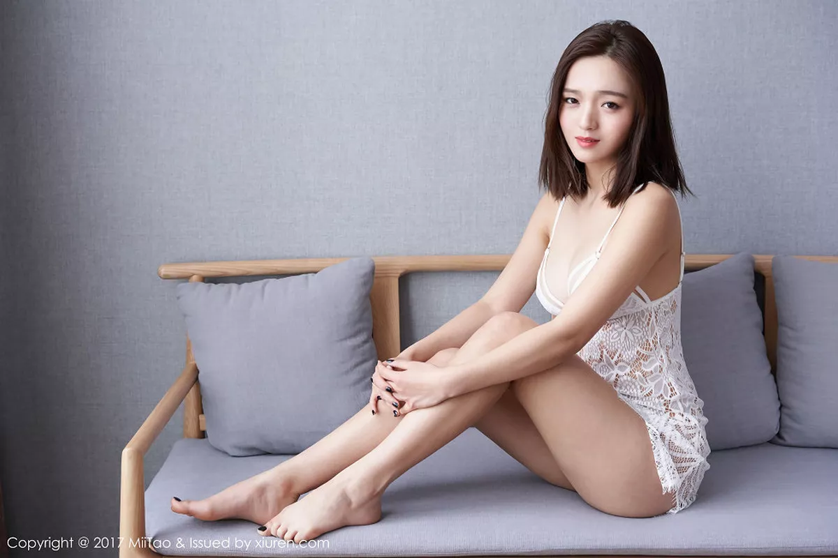 [MiiTao蜜桃社]第089期李颖诗写真 [60P]-001