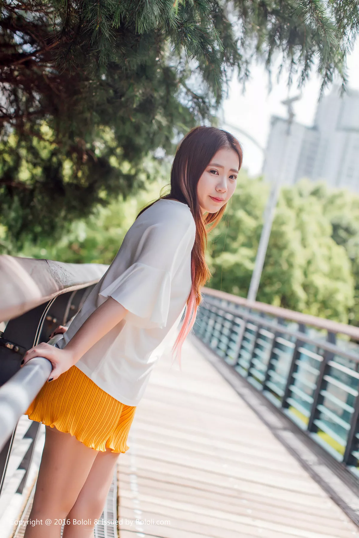 [BoLoli兔几盟]第109期董成丽写真 [40P]-033