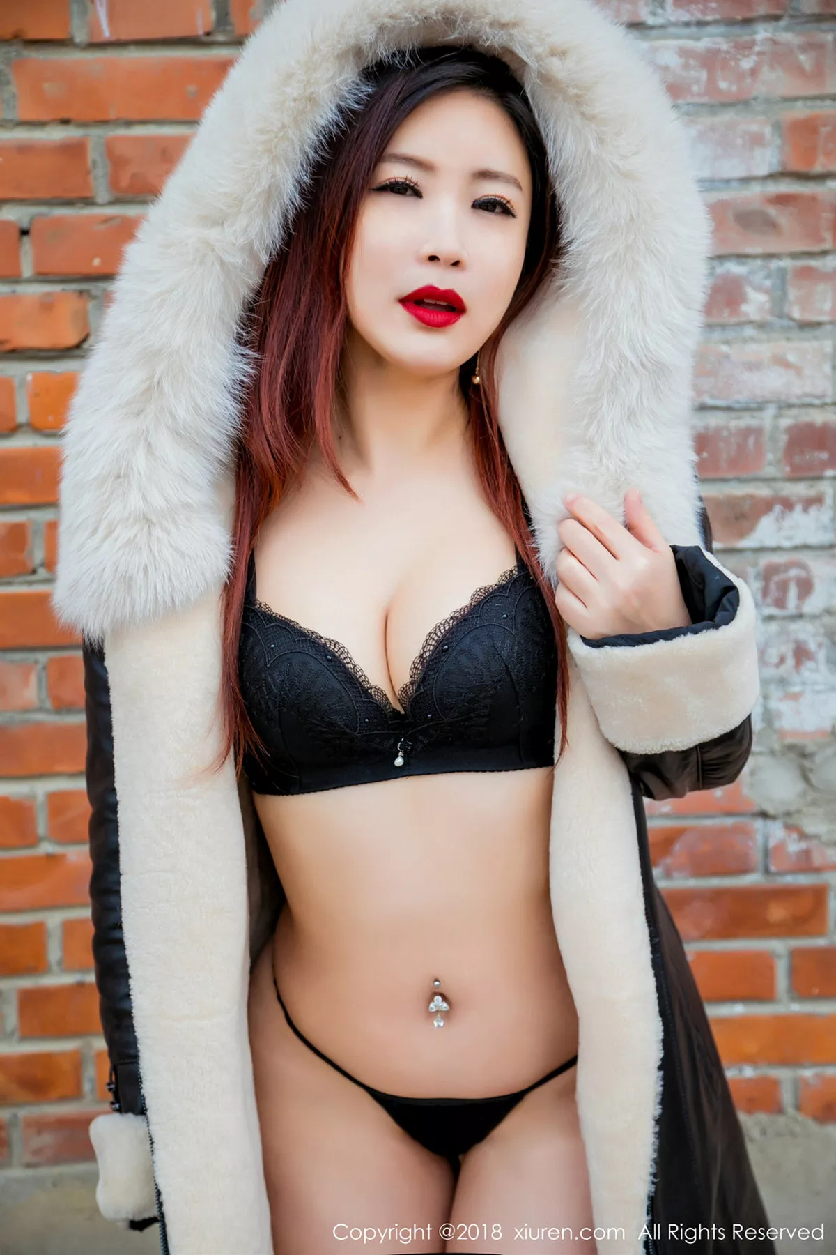 [XiuRen秀人网]第953期西希白兔写真 [66P]-012