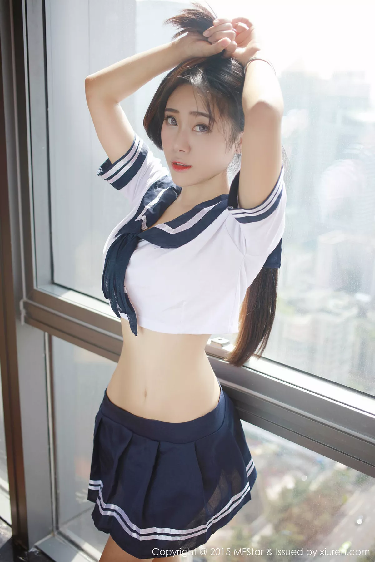 [MFStar模范学院]第032期兜豆靓写真 [42P]-011
