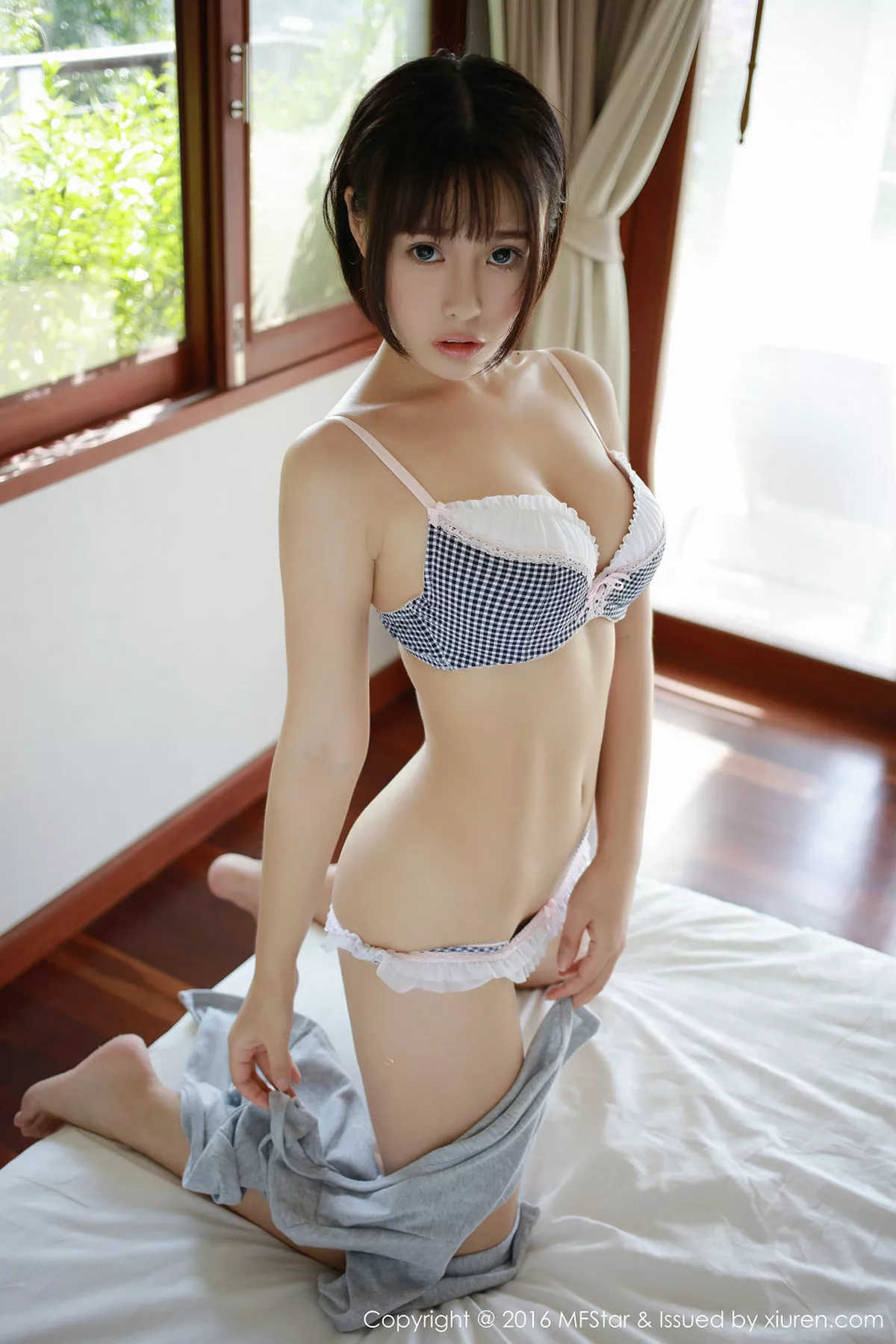 [MFStar模范学院]第040期Evelyn艾莉写真 [51P]-011