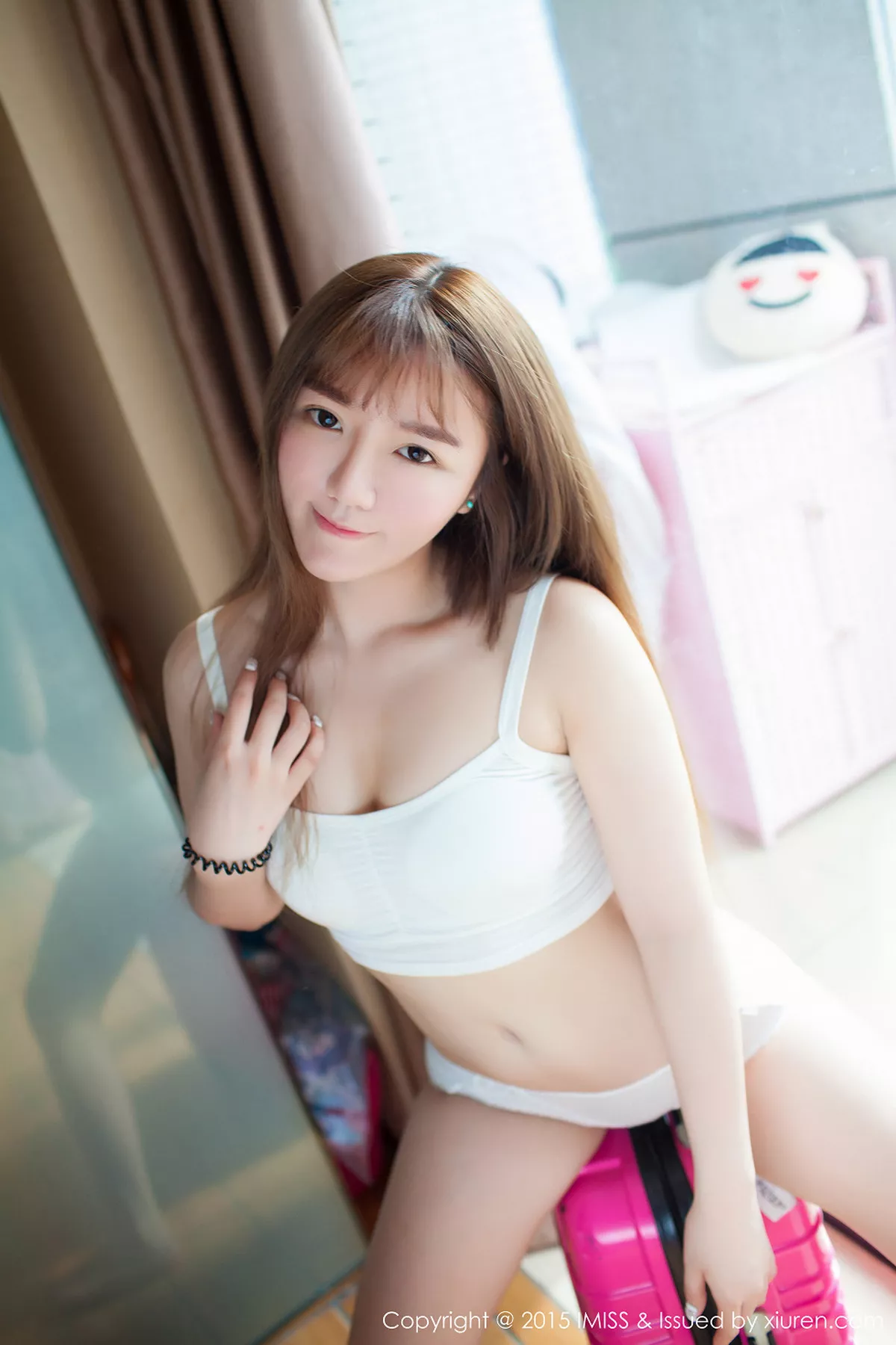 [Imiss爱蜜社]第033期小宝酱写真 [67P]-009
