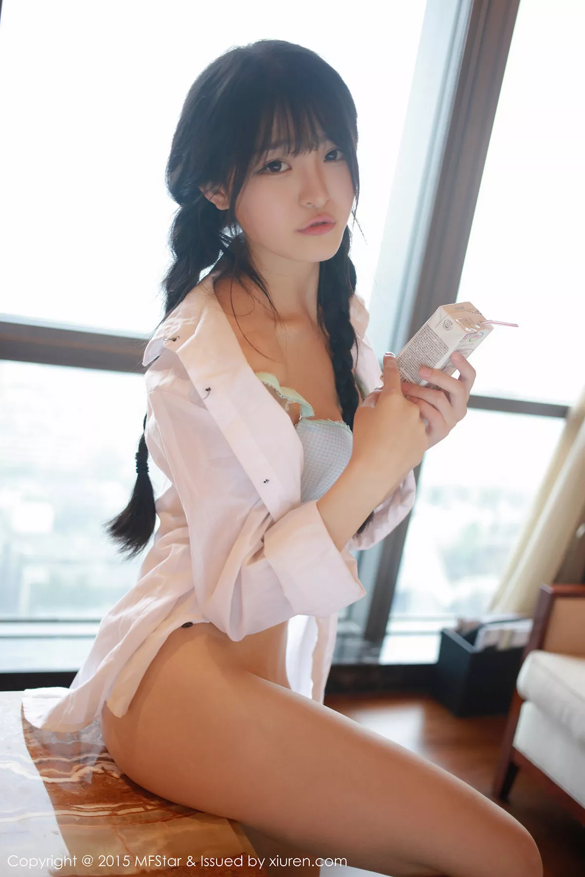 [MFStar模范学院]第025期伊小七写真 [52P]-009
