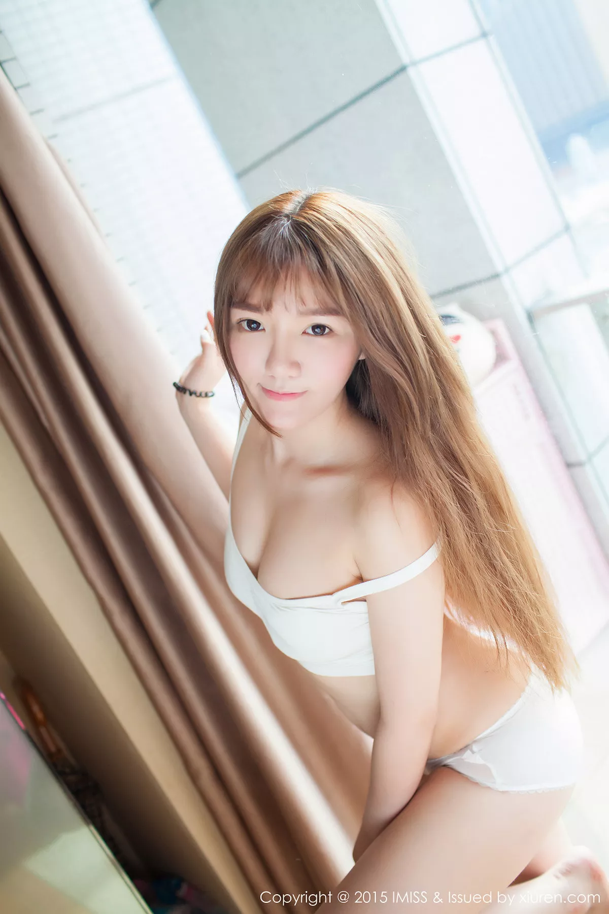 [Imiss爱蜜社]第033期小宝酱写真 [67P]-005