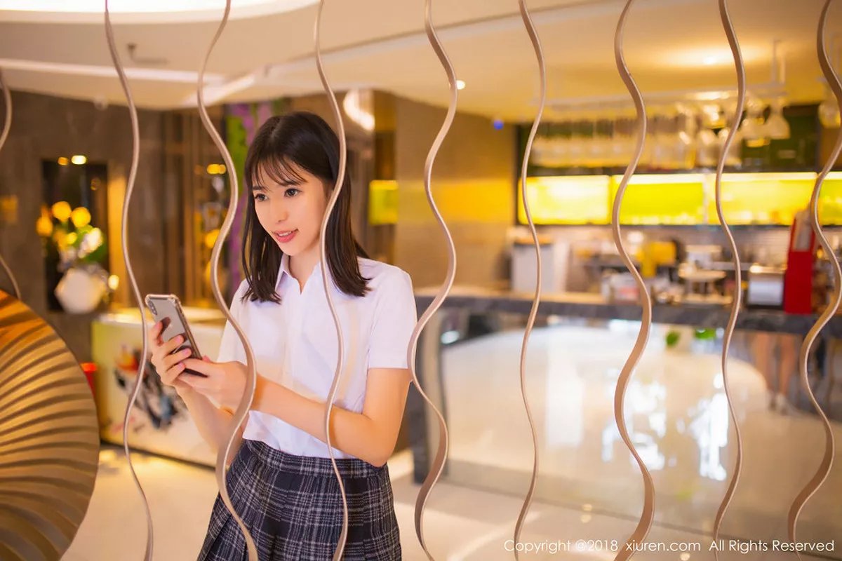 [XiuRen秀人网]第1014期艾栗栗写真 [46P]-034