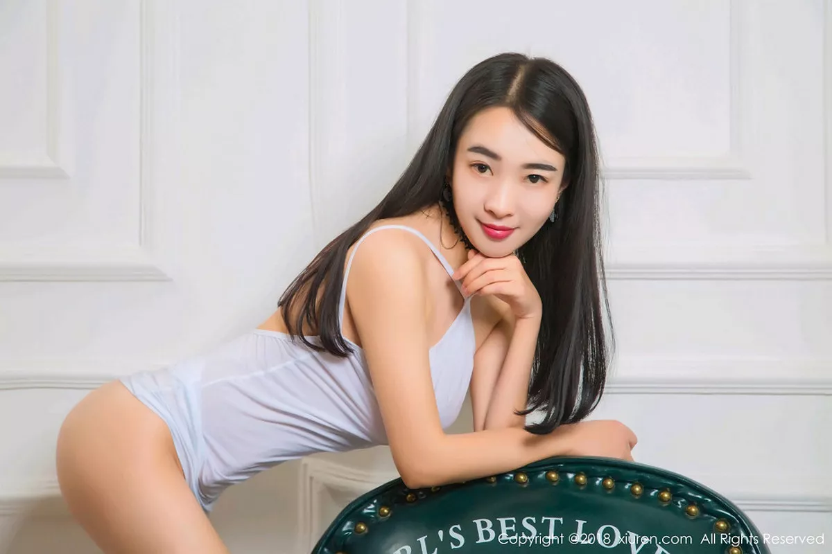 [XiuRen秀人网]第1020期剥了皮的洋葱写真 [44P]-008