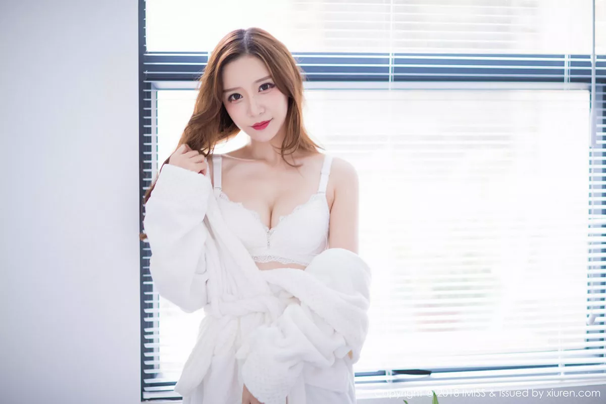 [Imiss爱蜜社]第233期小琳写真 [44P]-034