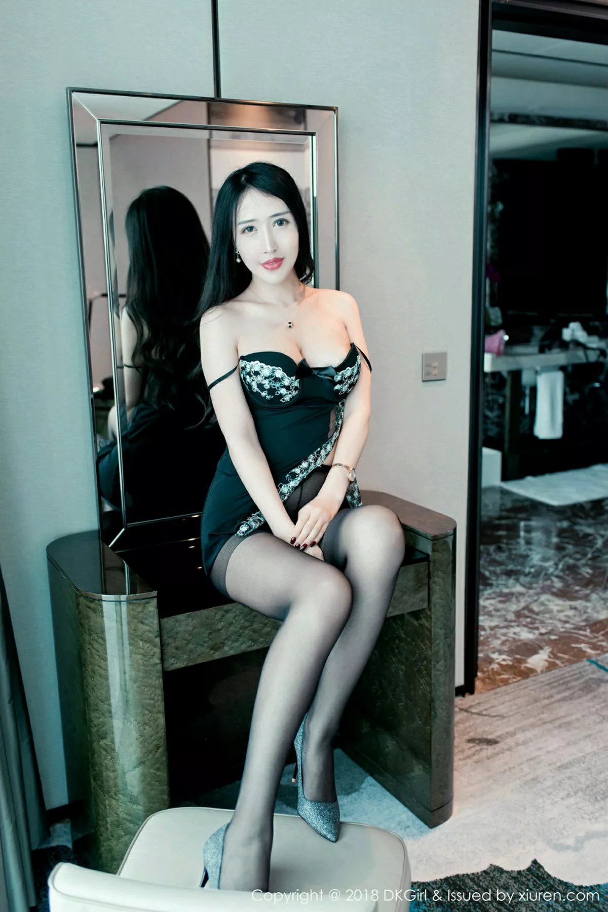 [DKGirl御女郎]第068期余馨妍写真 [52P]-021