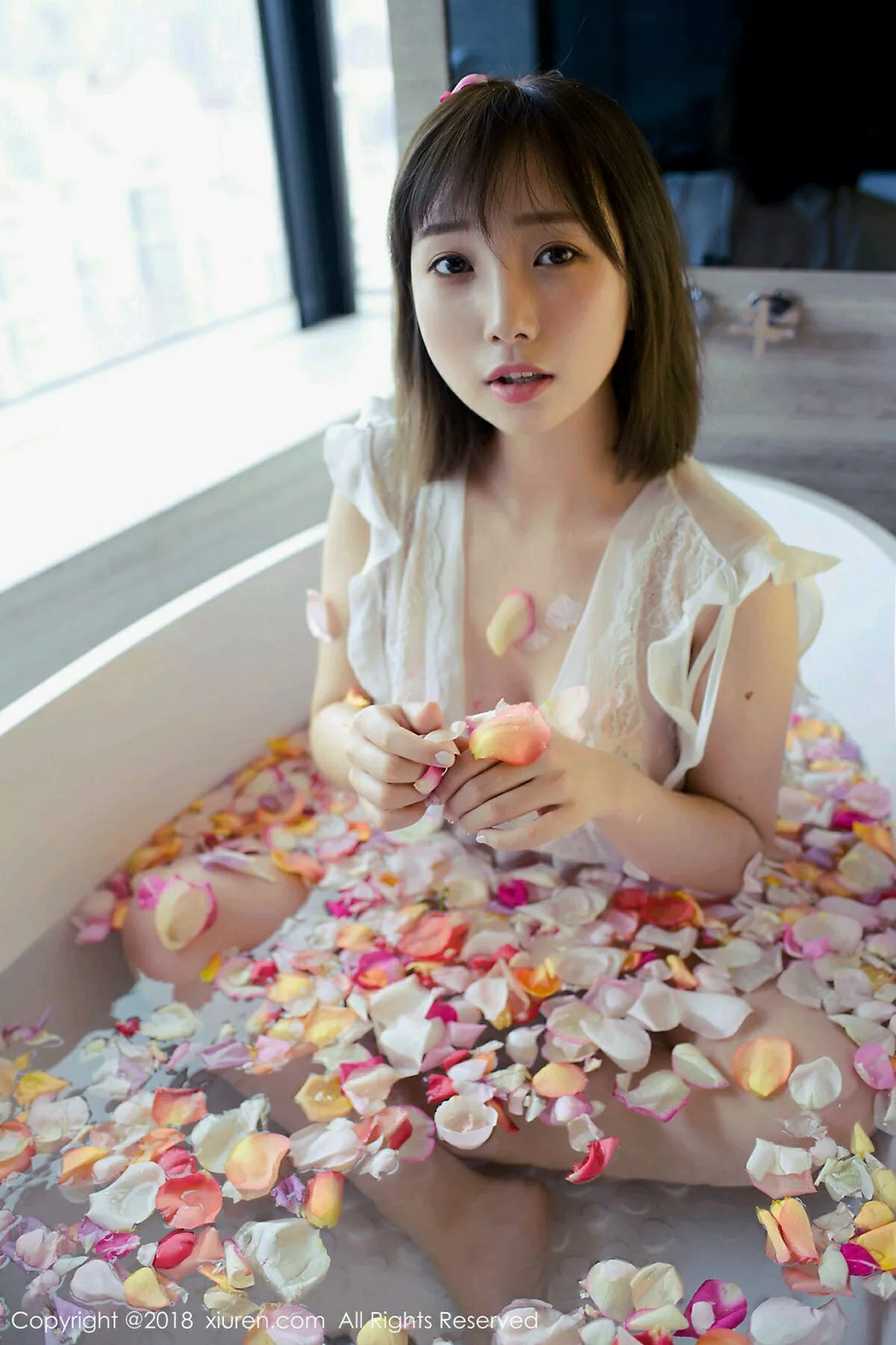 [XiuRen秀人网]第981期枝恩写真 [57P]-001