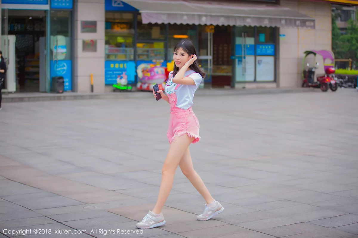 [XiuRen秀人网]第1026期艾栗栗写真 [42P]-026
