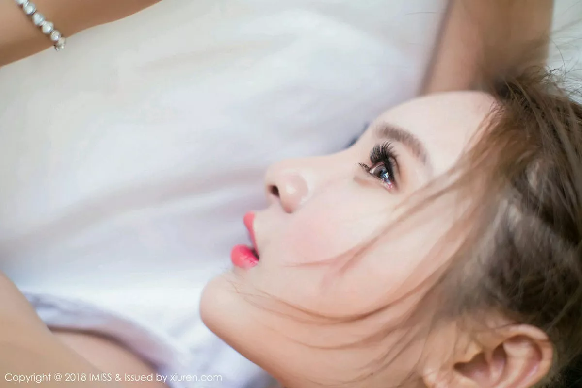 [Imiss爱蜜社]第245期尹菲写真 [62P]-038