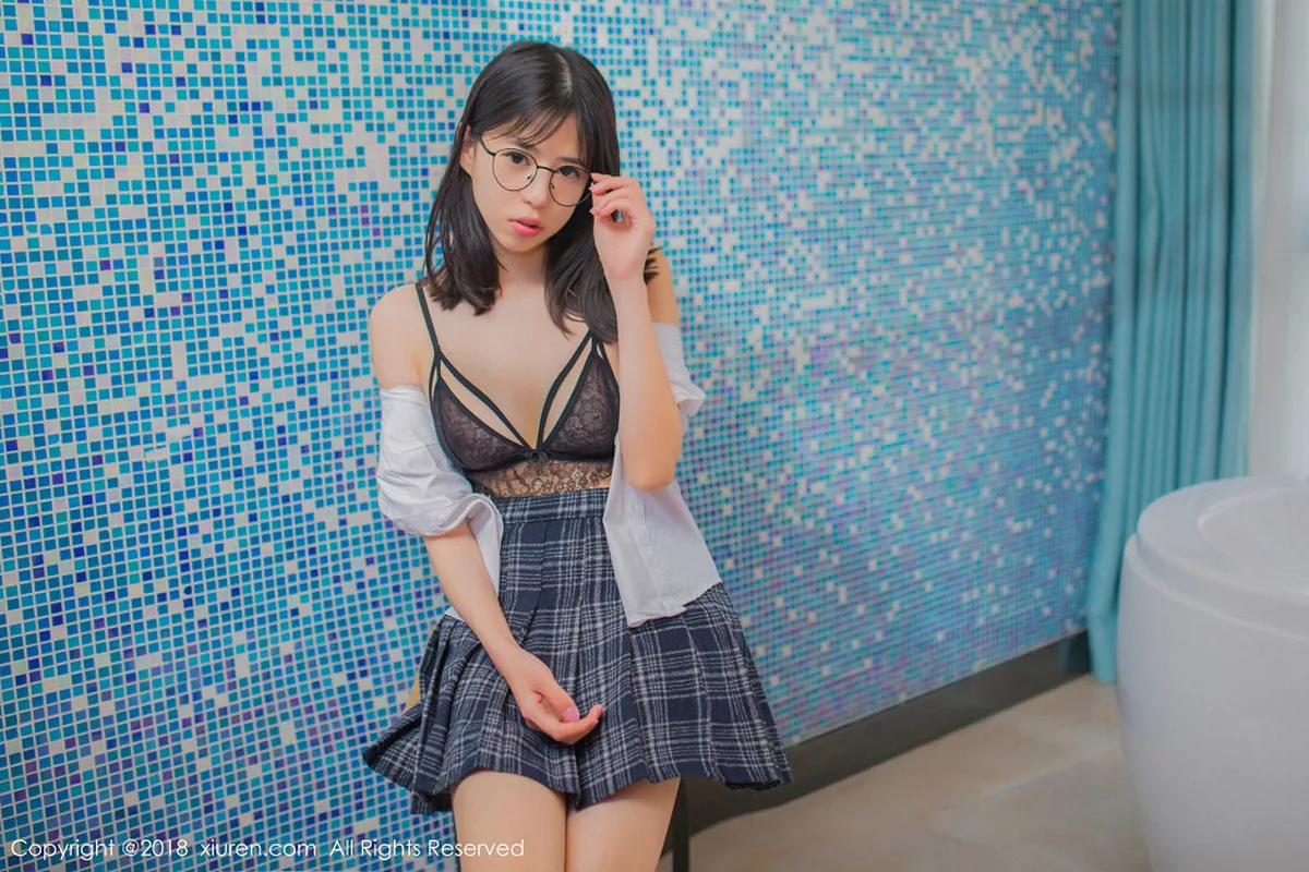 [XiuRen秀人网]第1094期艾栗栗写真 [50P]-018