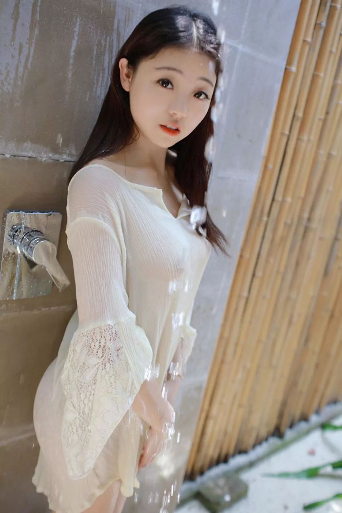 [MFStar模范学院]第072期佘贝拉写真 [53P]-010