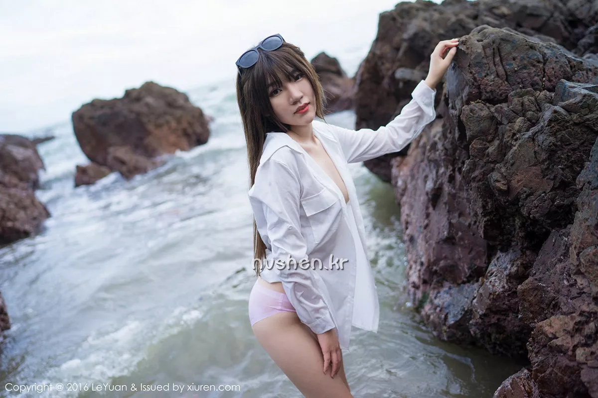 [LeYuan星乐园]第012期冷不丁写真 [52P]-024