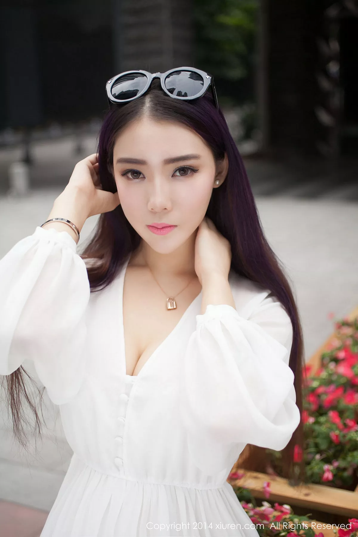 [XiuRen秀人网]第131期梦娜写真 [58P]-013