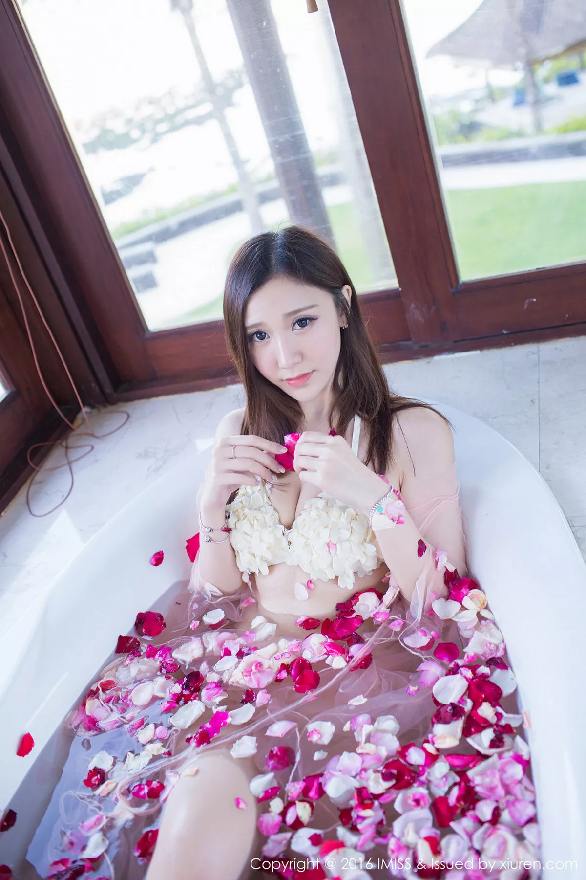 [Imiss爱蜜社]第102期淼淼萌萌哒写真 [49P]-020