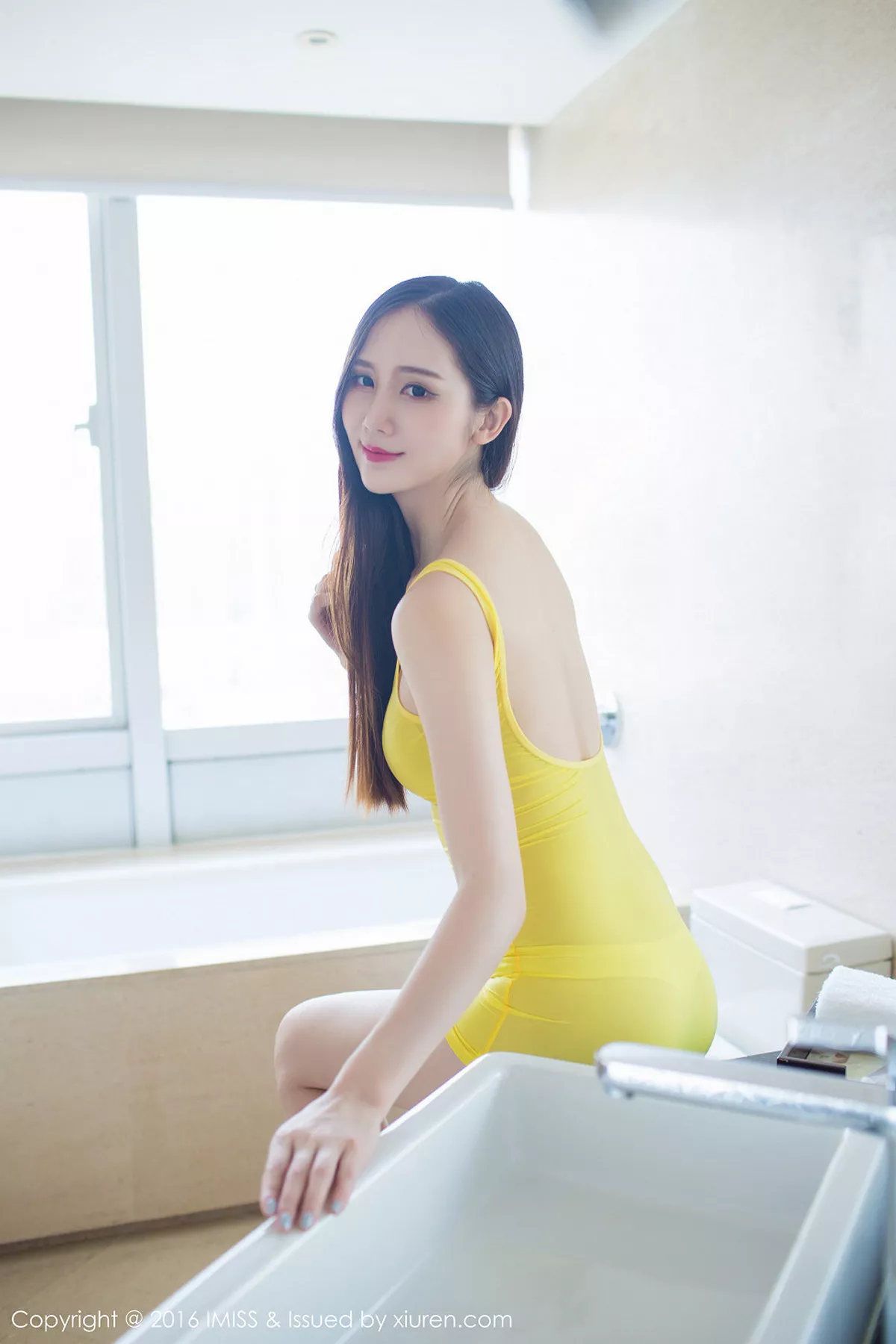 [Imiss爱蜜社]第117期SISY思写真 [54P]-010