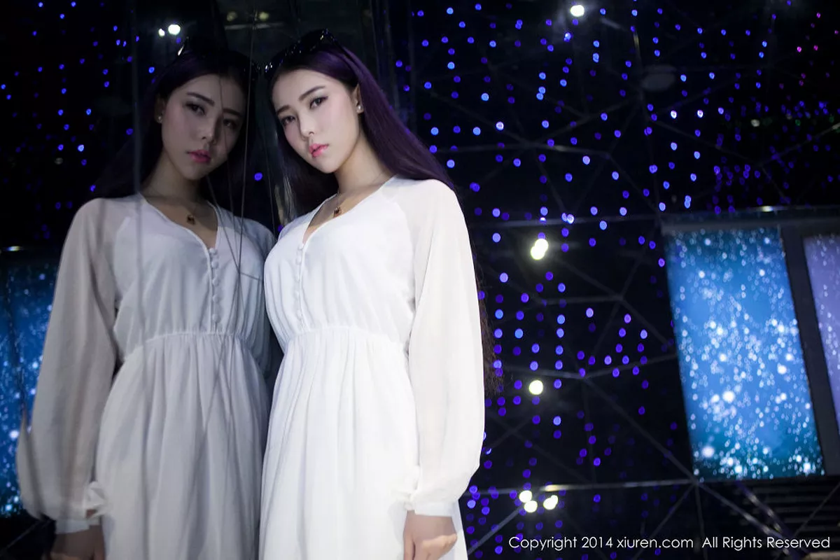 [XiuRen秀人网]第131期梦娜写真 [58P]-025