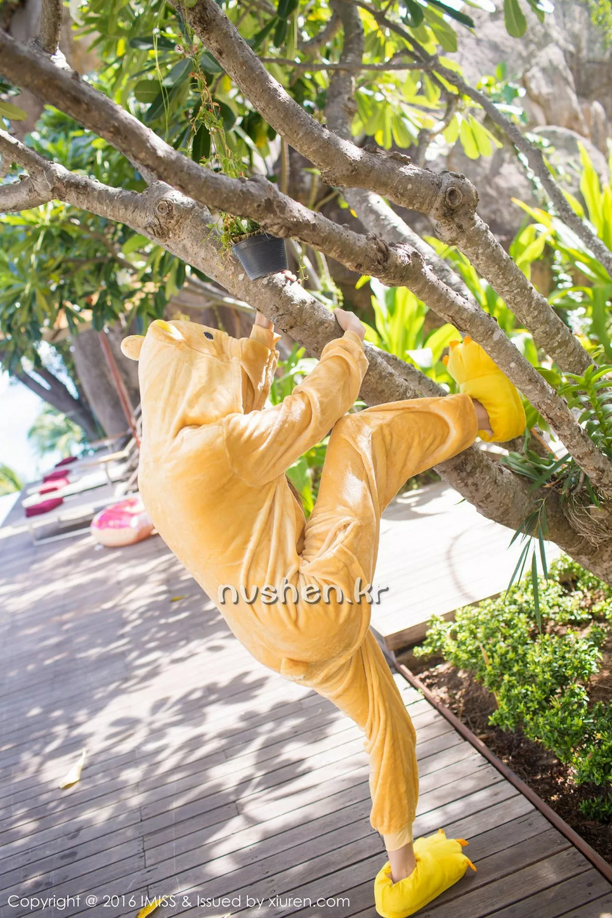 [Imiss爱蜜社]第136期小甜心CC写真 [59P]-010