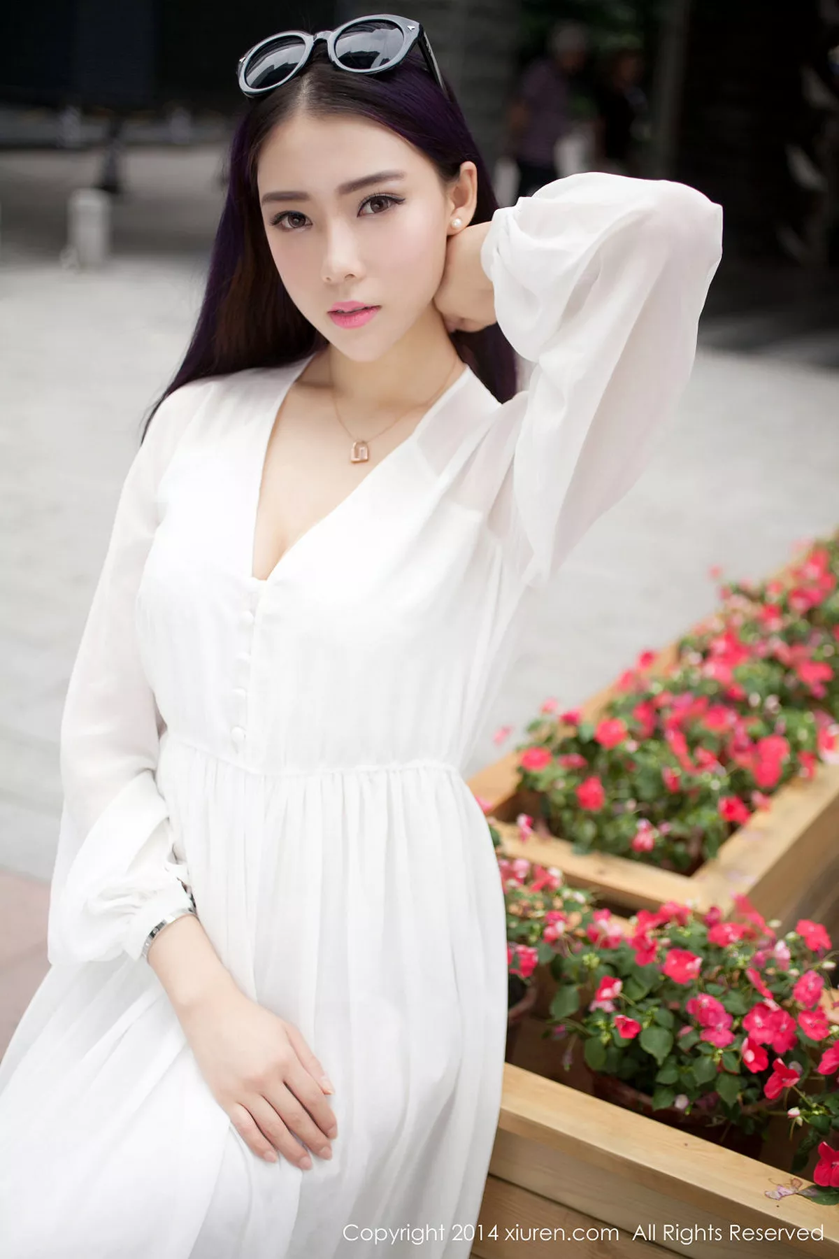 [XiuRen秀人网]第131期梦娜写真 [58P]-016