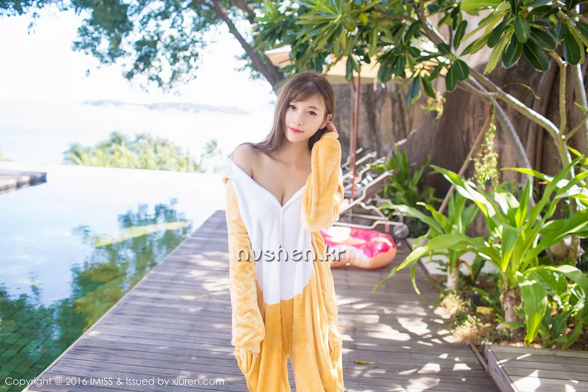 [Imiss爱蜜社]第136期小甜心CC写真 [59P]-013