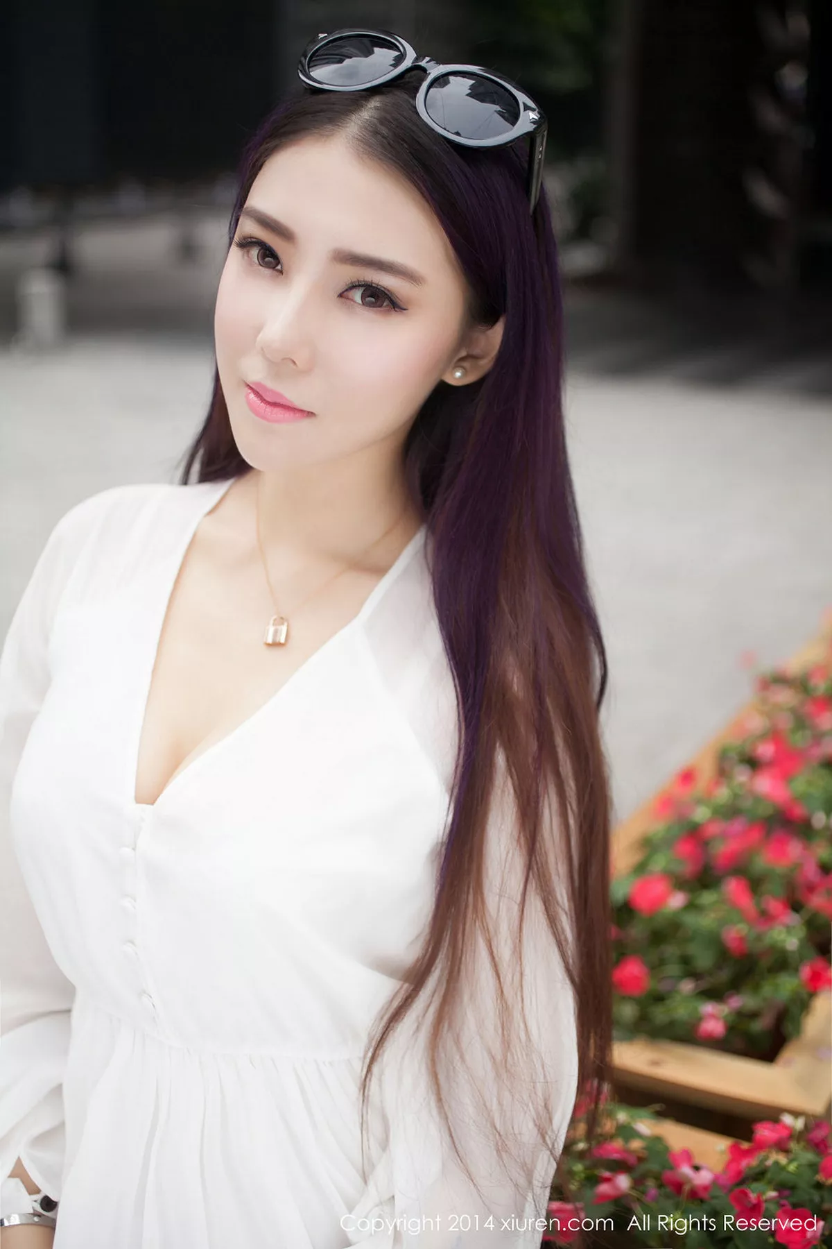 [XiuRen秀人网]第131期梦娜写真 [58P]-009