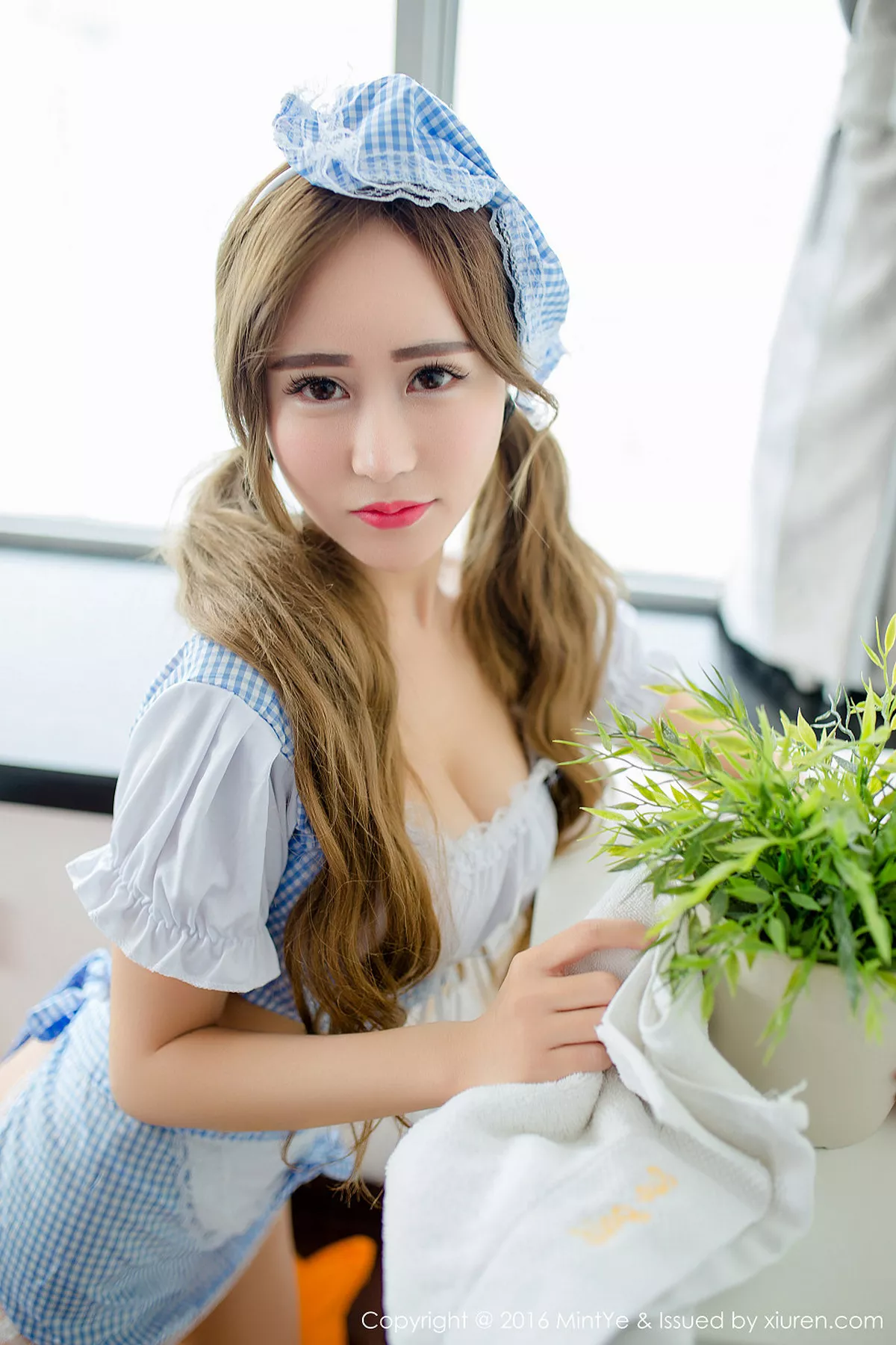 [MintYe薄荷叶]第001期何梦兮写真 [71P]-062