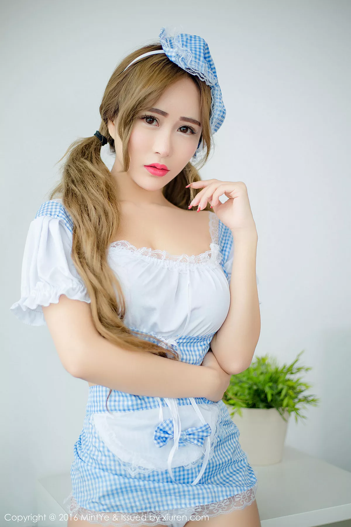 [MintYe薄荷叶]第001期何梦兮写真 [71P]-056