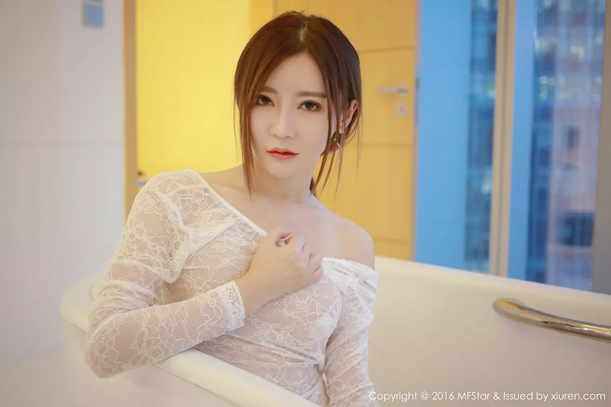 [MFStar模范学院]第077期佟蔓baby写真 [53P]-034